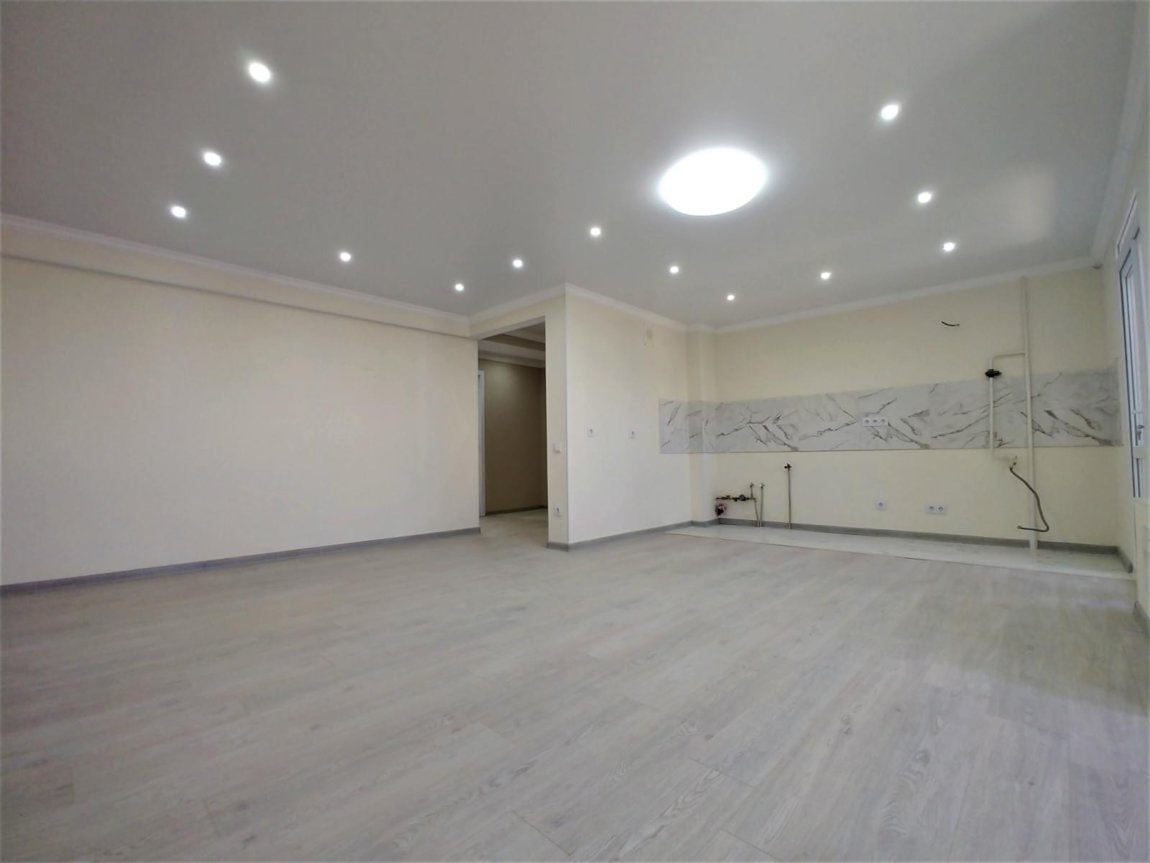 Reparații interioară/exterioară