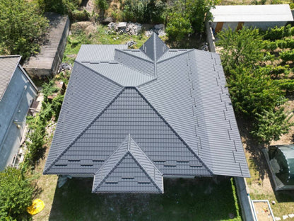 Meșteri acoperișuri - Montaj Tigla Metalica