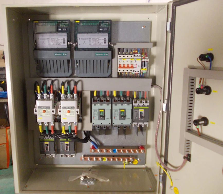 Electrician cu 25+ ani experiență - Non-Stop