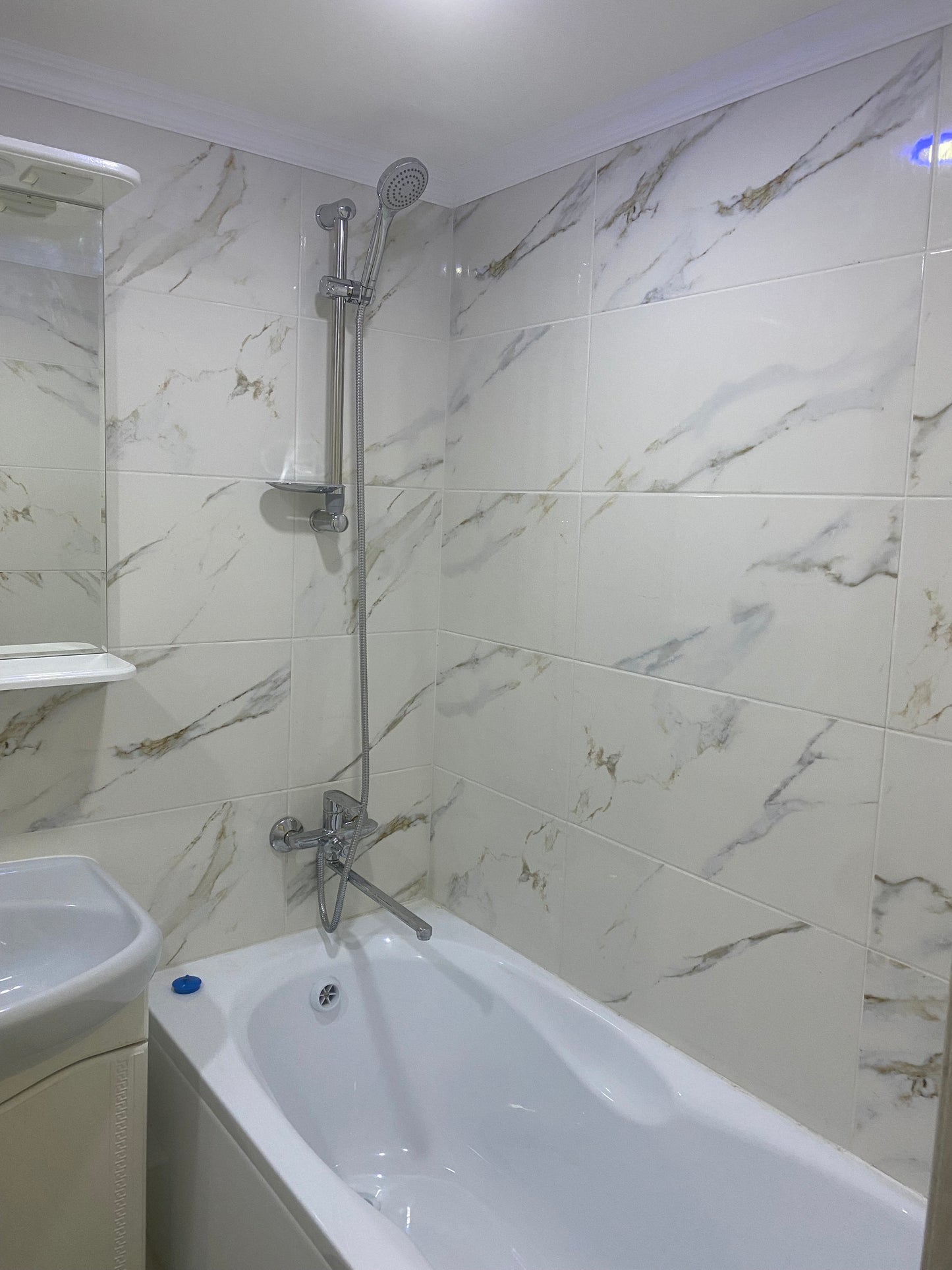 Reparatii și renovări interioare cu ProfiDan Construct SRL