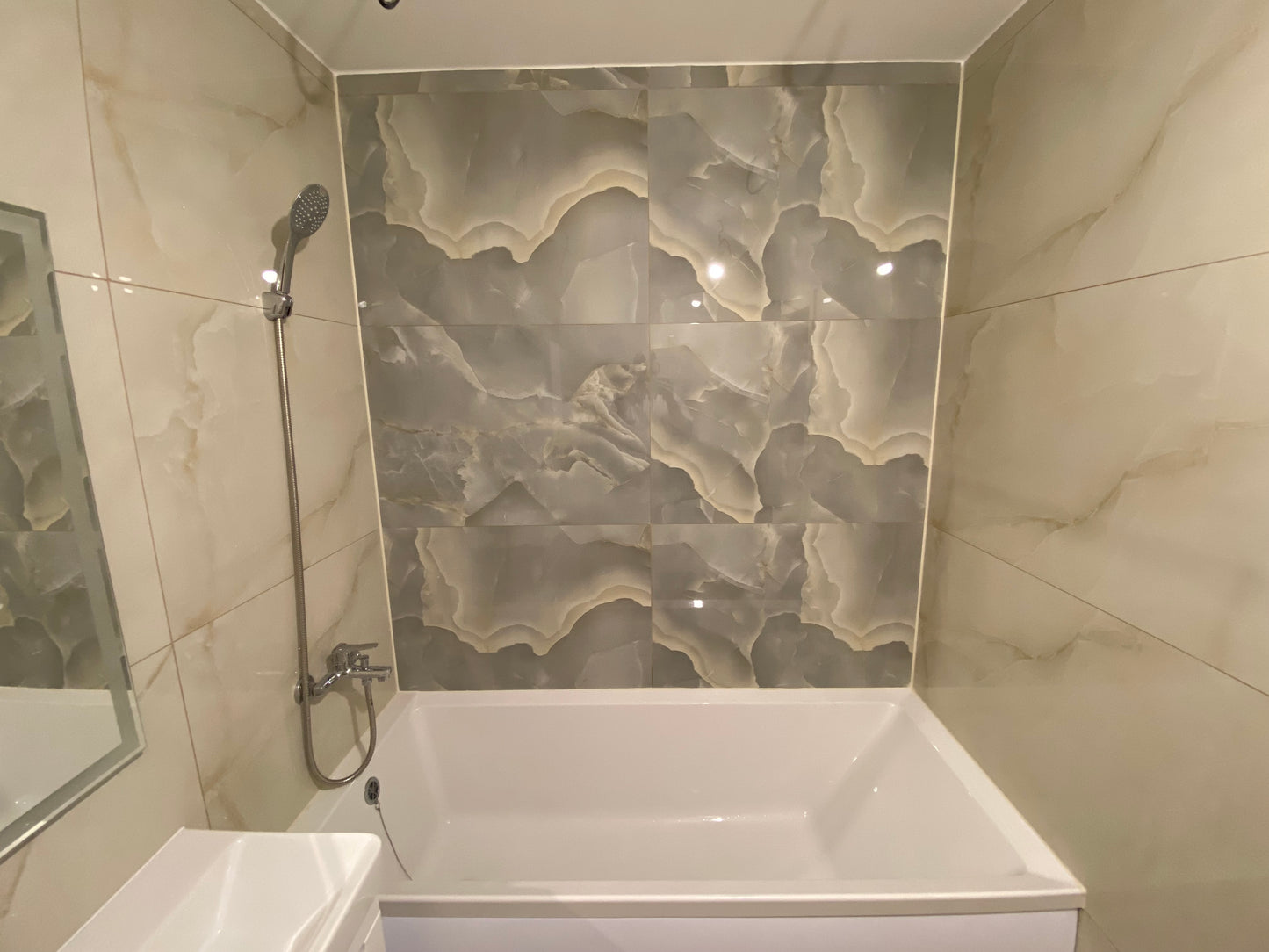 🔧 Montaj profesional de gresie și faianță