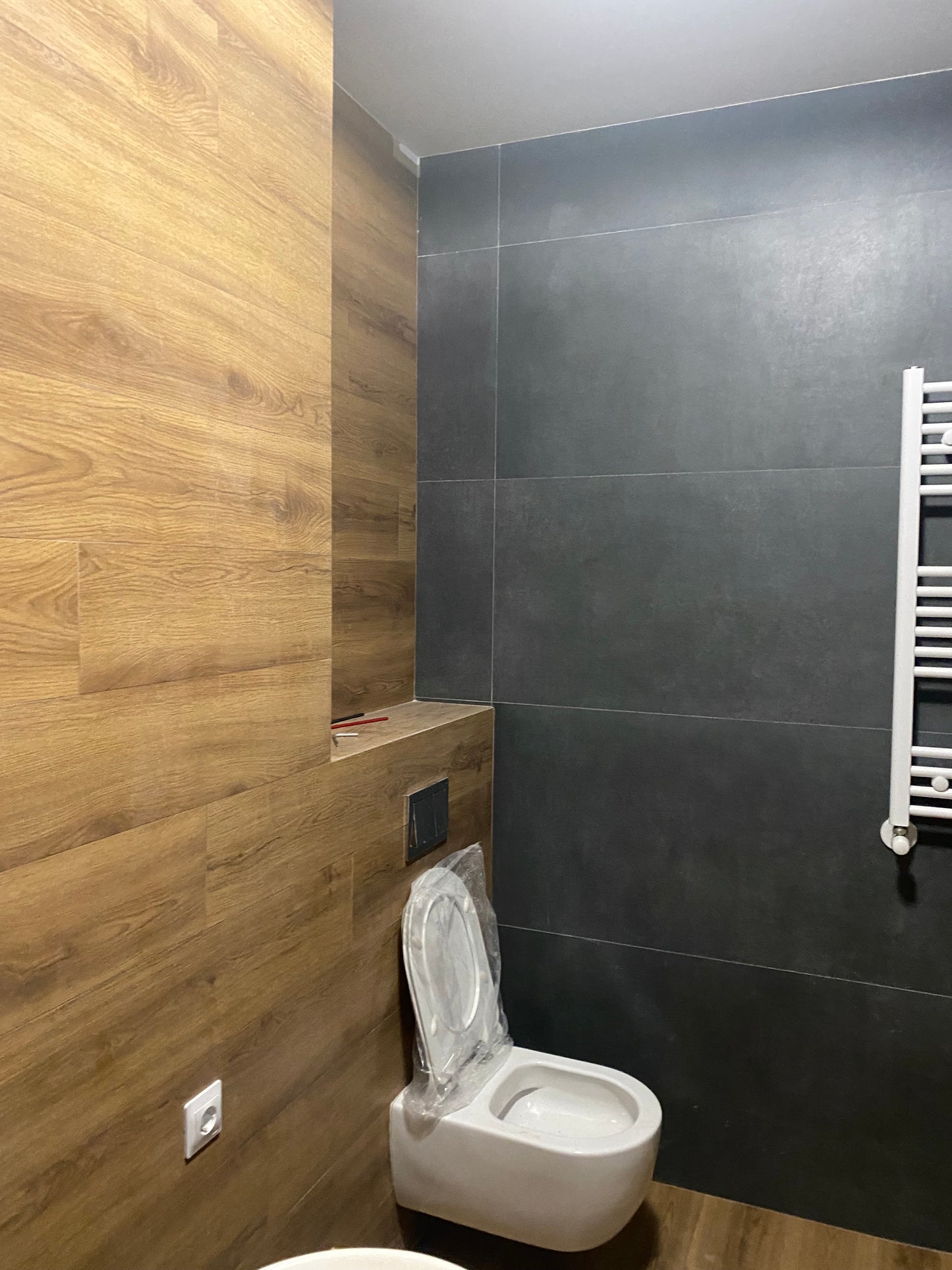 🔧 Montaj profesional de gresie și faianță