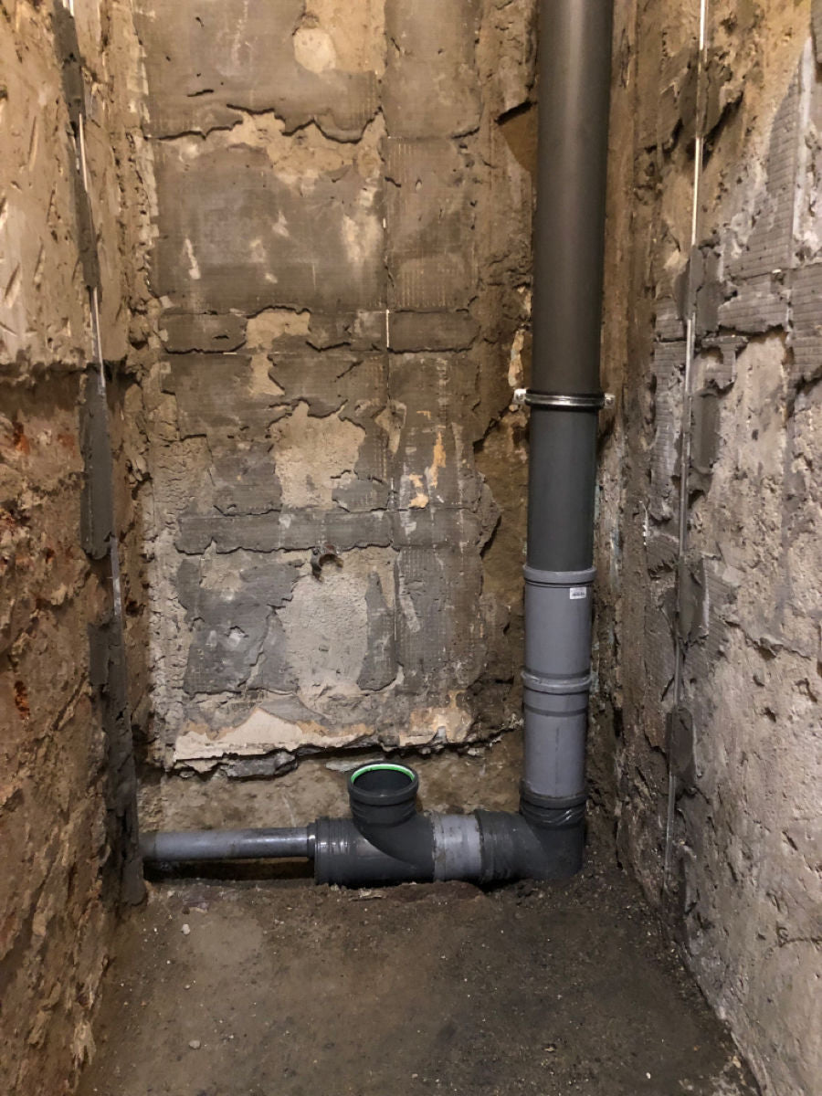 Instalații sanitare - Schimbare canalizare și țevi