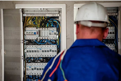 Servicii de electrician profesionist