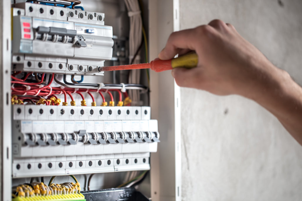 Servicii de electrician profesionist